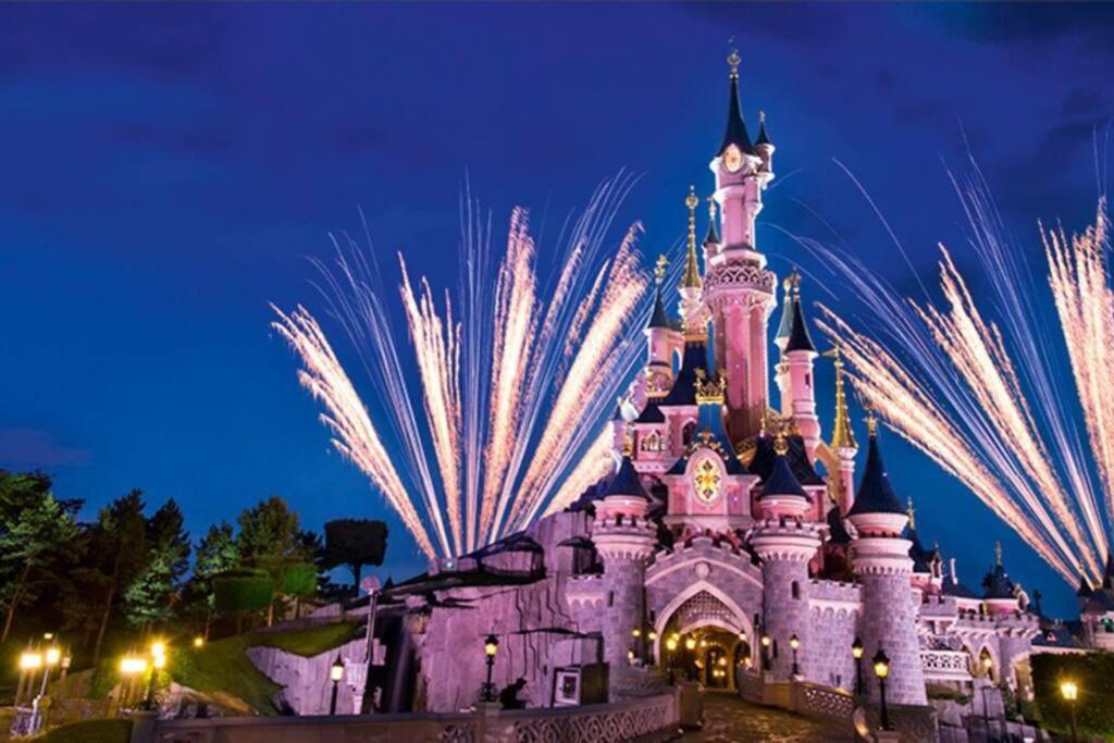 Le Splend'Id Disneyland Chessy  Luaran gambar